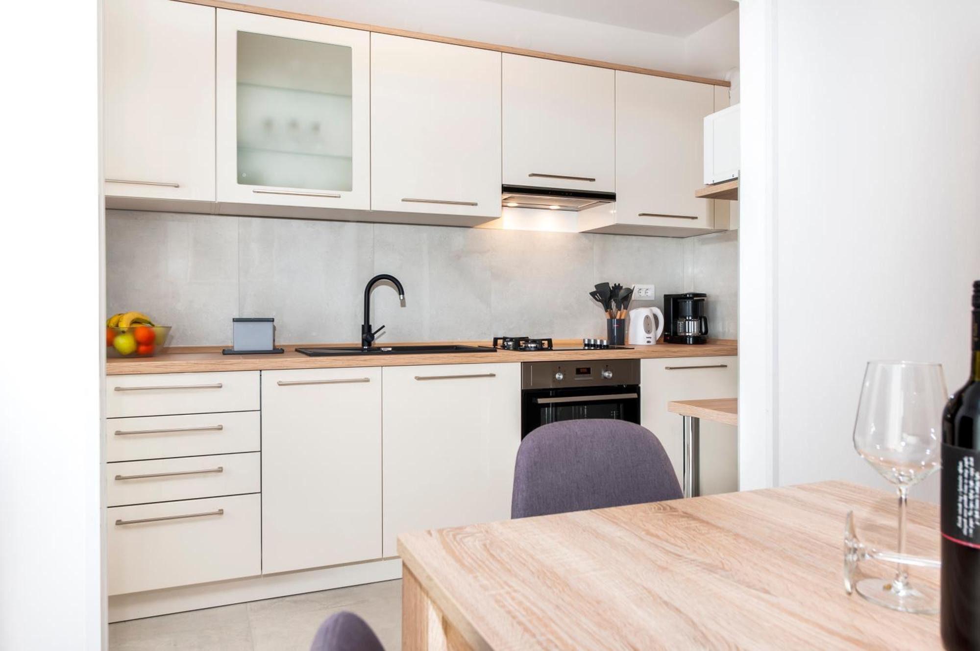 Apartment Ivo Ровин Екстериор снимка